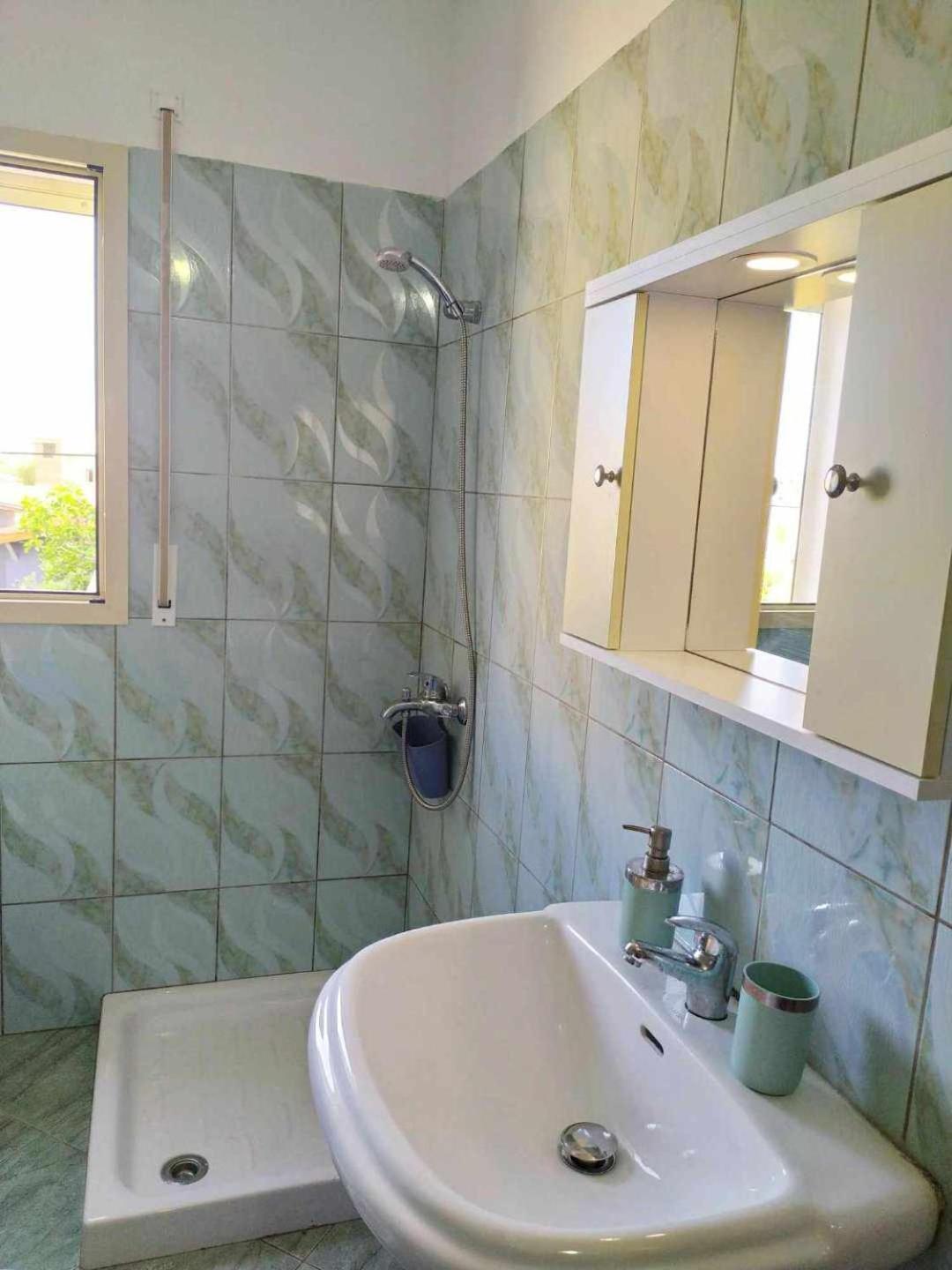 Valbona Apartments วญอเรอ ภายนอก รูปภาพ